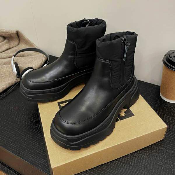 Picture of UGG Shoes _SKUUGGsz35-40LL091419719